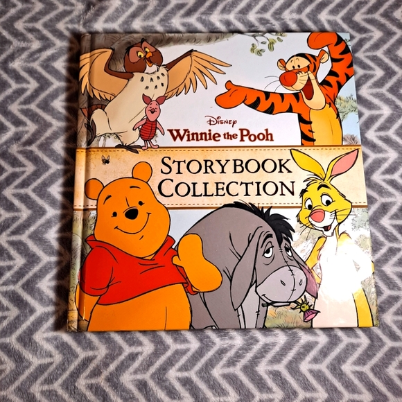 Winnie the Pooh Storybook Collection (Hardcover Book)